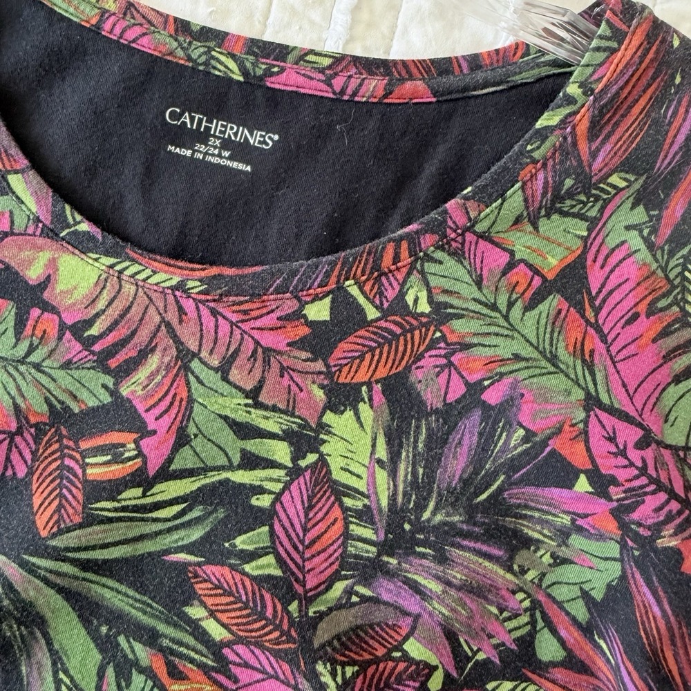 Catherines Floral Tropical Top 2X Stretch Comfy Bold Bright‎ Party Beach